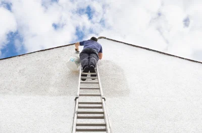 Peinture extérieure à Gastines — façades et ravalement